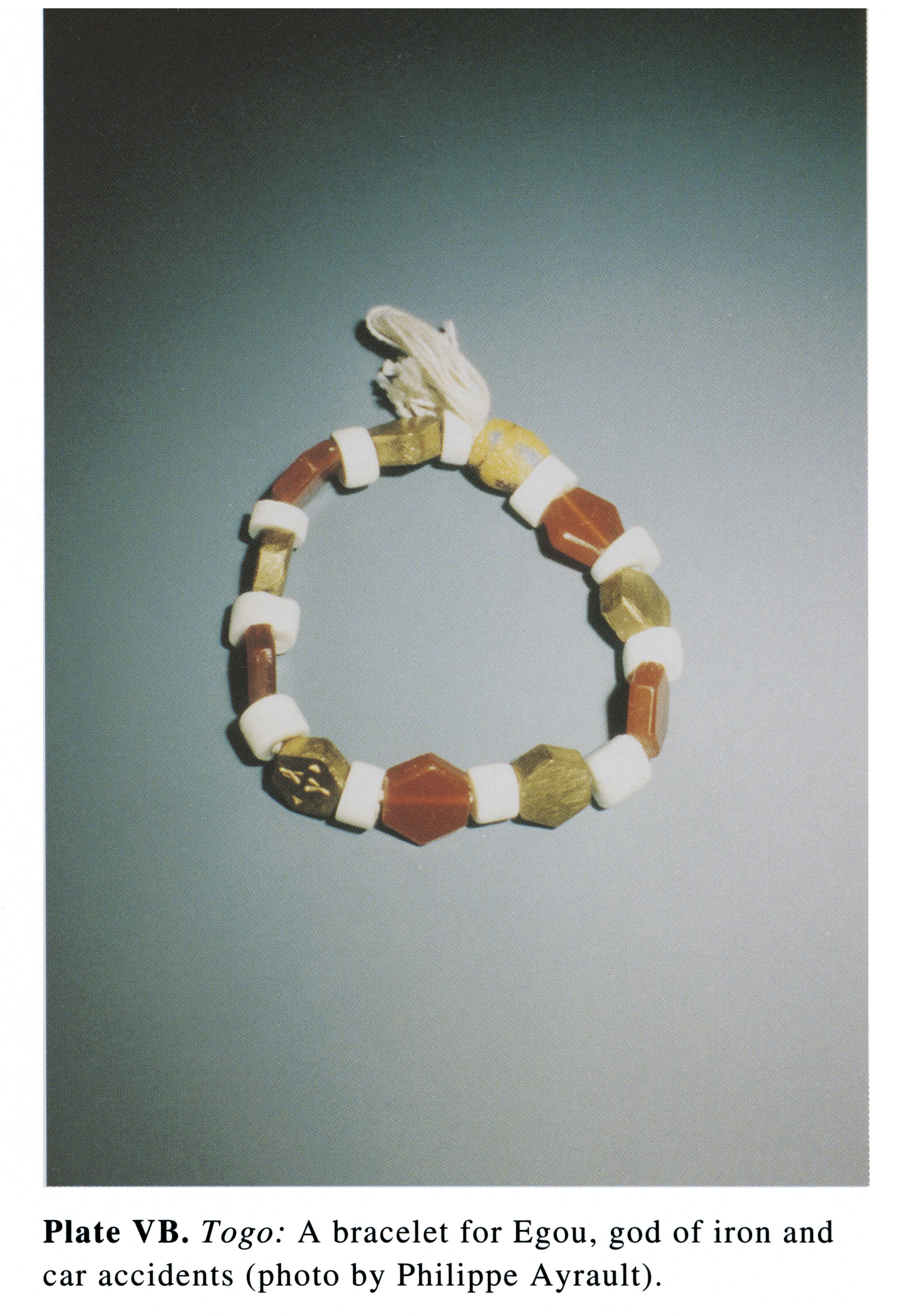 Plate VB Togo: A bracelet for Egou, god of iron and car accidents (photo by Philippe Ayrault).